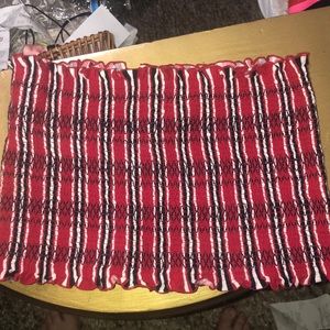 Black red and white tube top